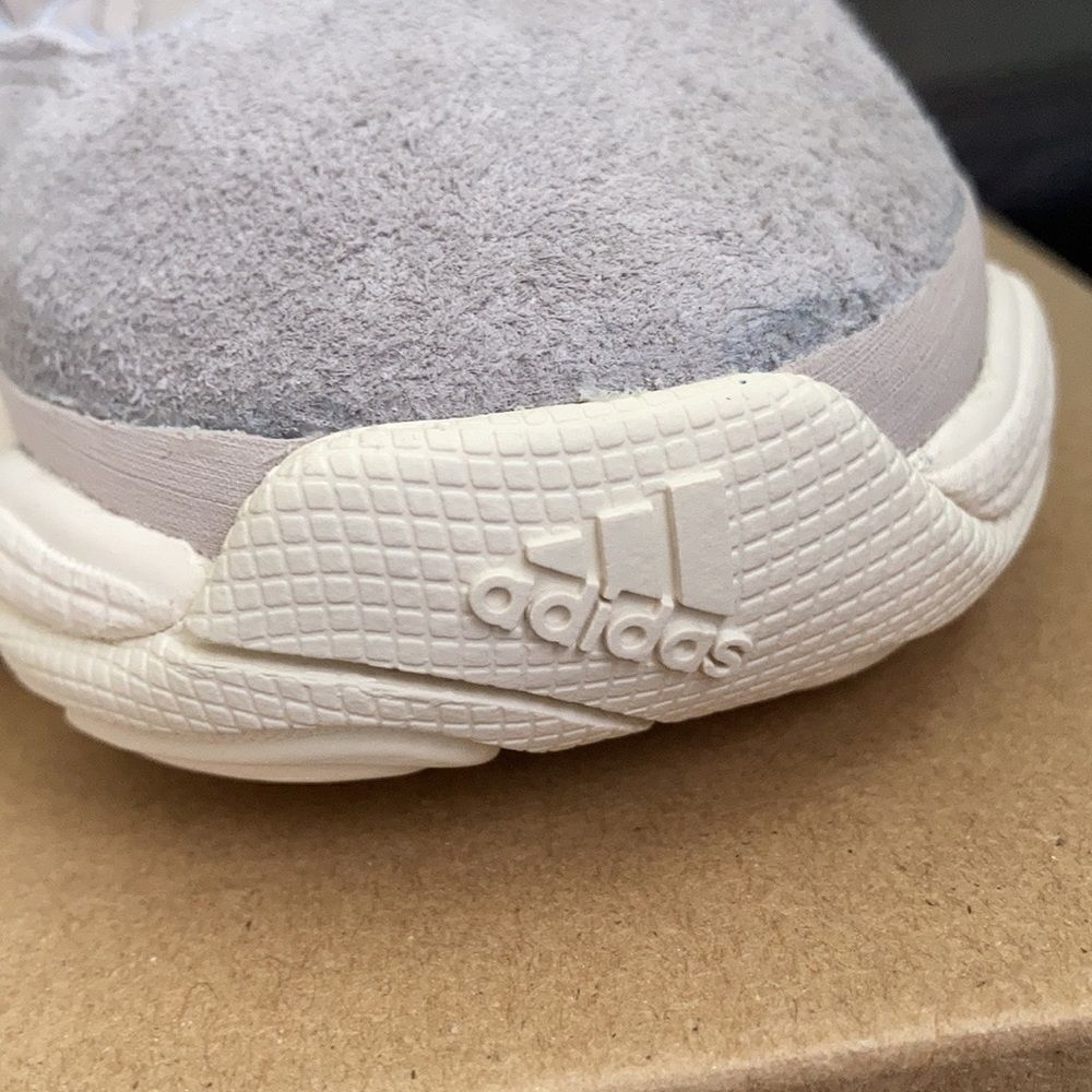 Adidas Yeezy 500 High - Picture 3 of 10